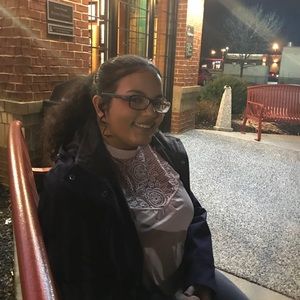 Meet your Posher, Natalia